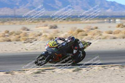 media/Jan-10-2025-CVMA Friday Practice (Fri) [[489e0da257]]/Group 4 and Trackday/Session 2 (Turn 4 Inside)/